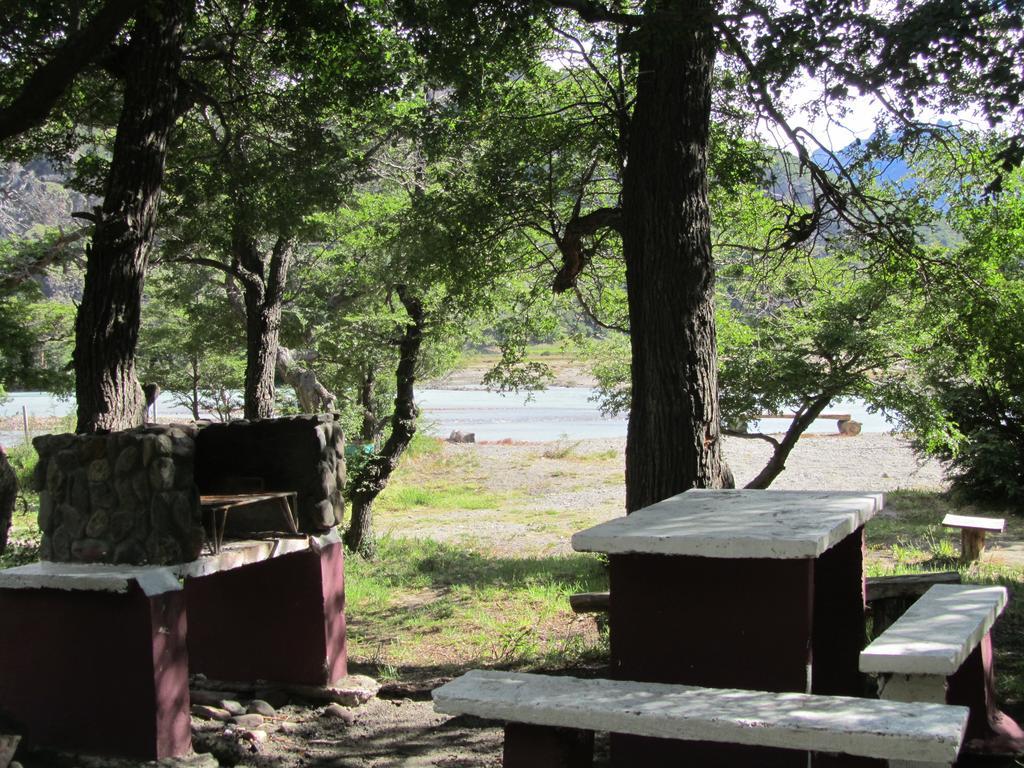 Camping Rio De Las Vueltas Ель-Чальтен Екстер'єр фото